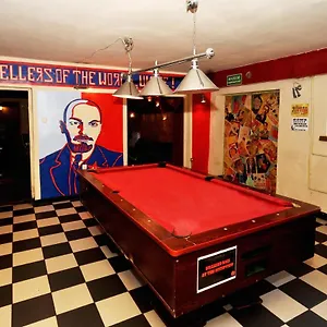 Hostel Good Bye Lenin Pub & Garden